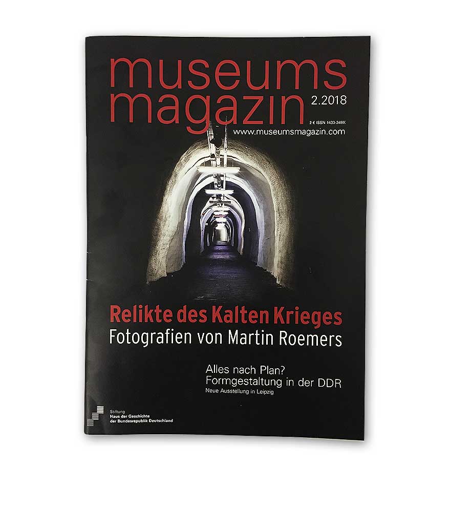 Cover des Museumsmagazins 2 im Jahr 2018. Relikte des Kalten Krieges. Fotografien von Martin Roemers.